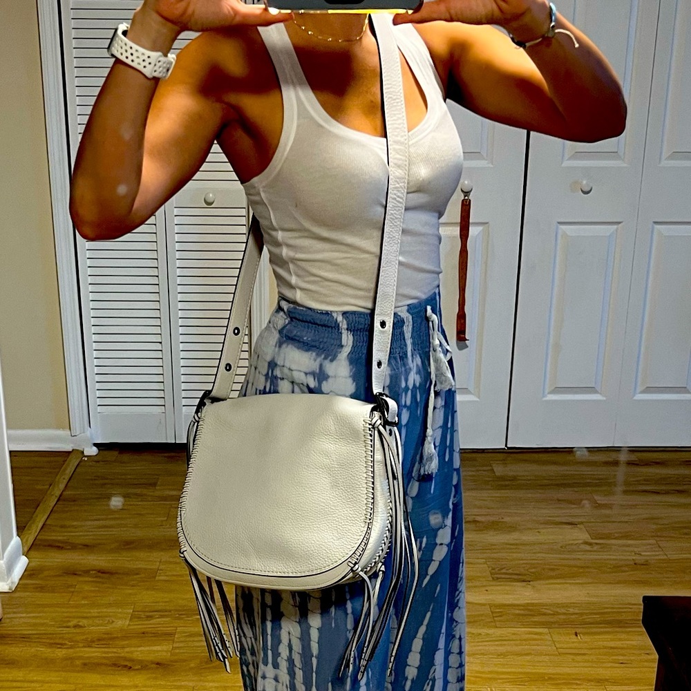 Coach whipstitch pebble leather saddle bag!